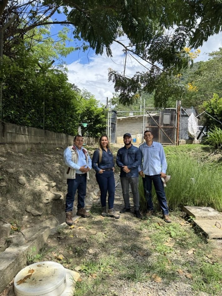 Equipo Ecoportátil en campo